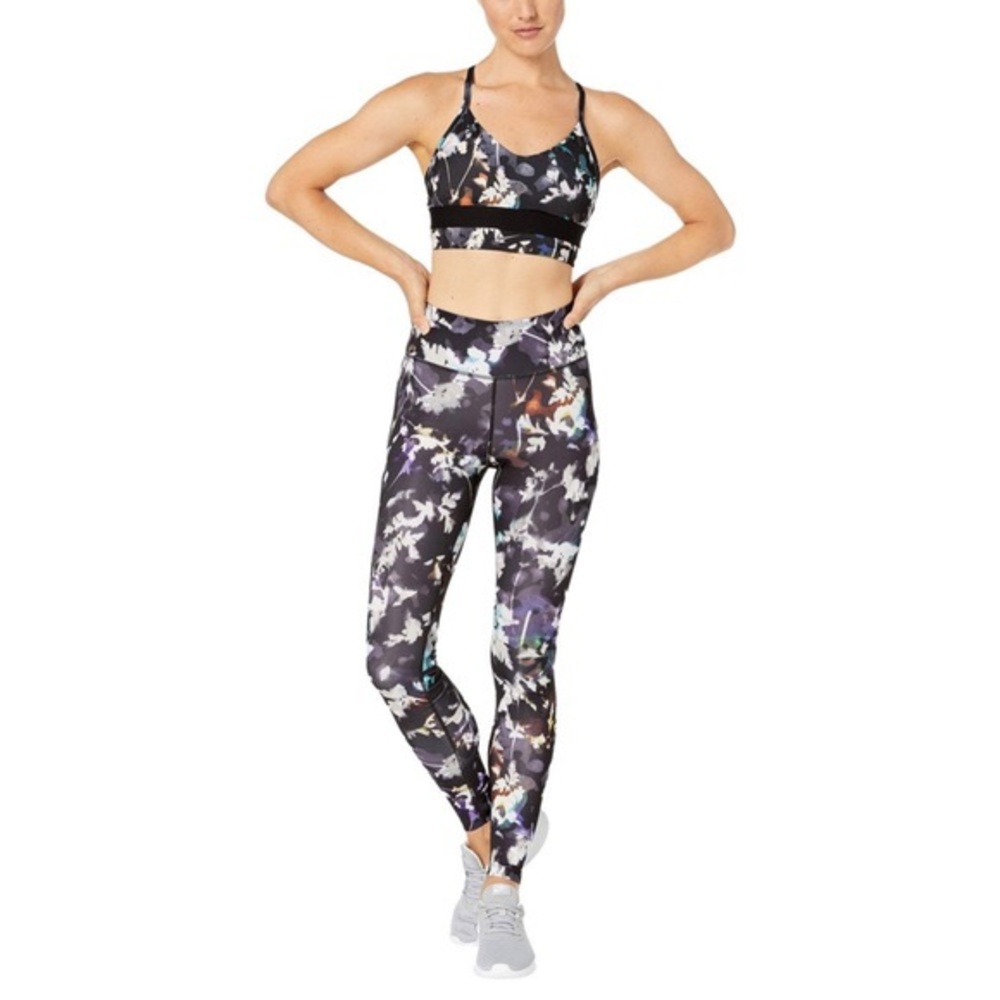 Nike Sports Bra and Leggings Set - Medium